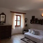 Lucijo 3* Vrboska