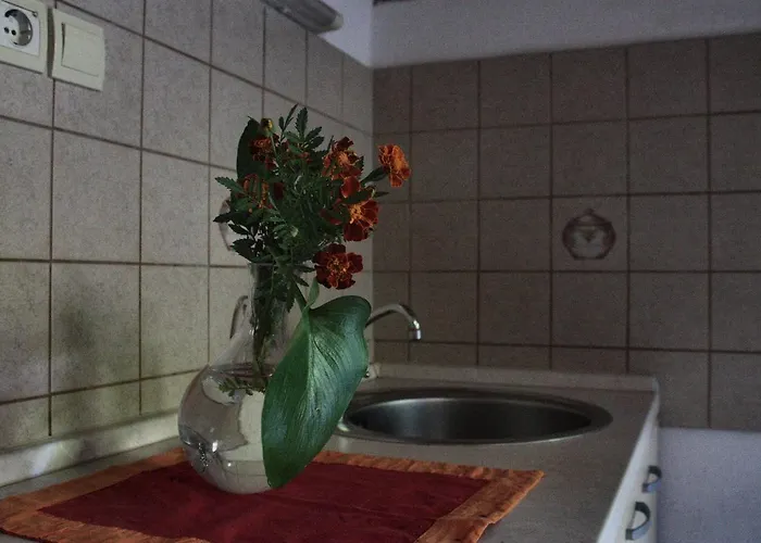 Lucijo Pensjonat Vrboska