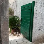 Lucijo 3*